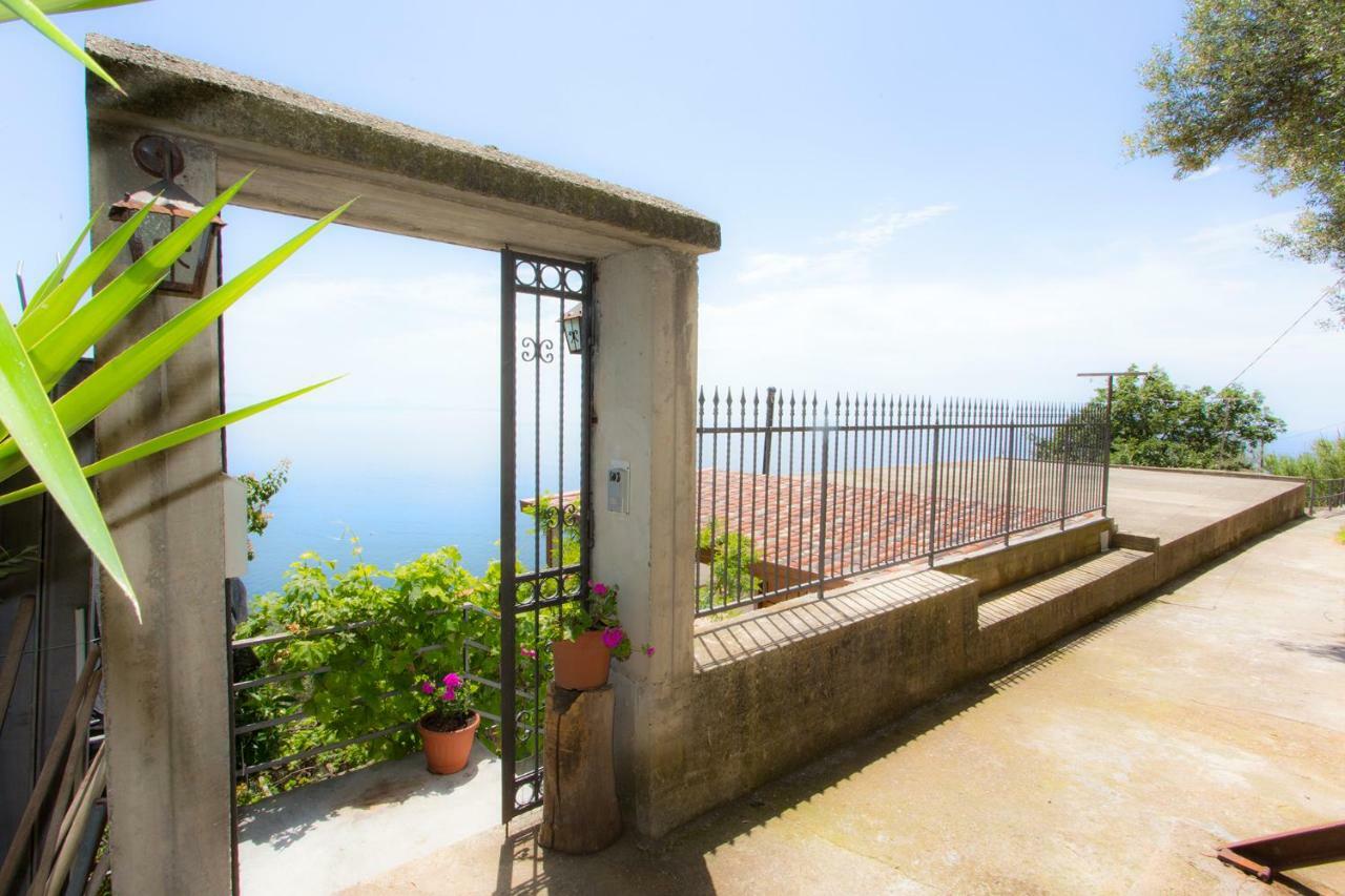 "Casalena" Villa A Furore Amalfi Coast Con Grande Terrazzo E Vista Sul Mare Экстерьер фото